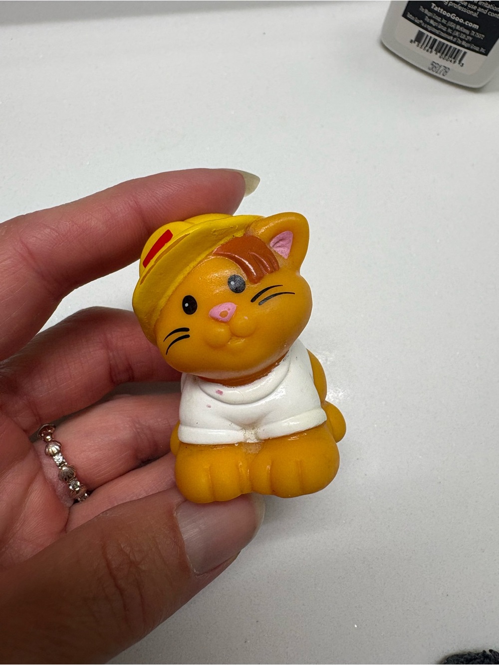 Vintage Fisher Price Little People Orange Cat Yellow Construction Hat 1996 Toy